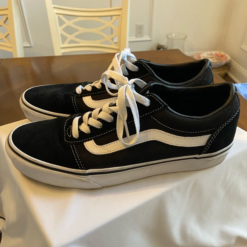 Vans Size 9
